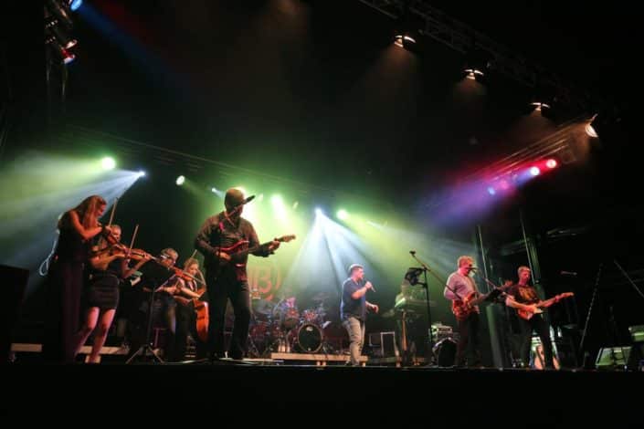 Zehntscheuer Amorbach 2016 Sommerrausch Tom Pfeiffer Band